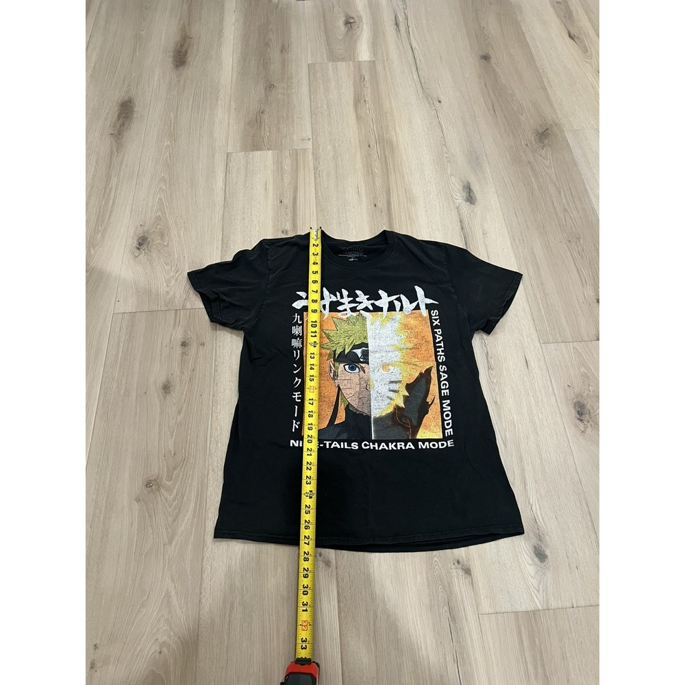 Naruto Shippuden Mens T-shirt large  Nine Tails Chakra Mode